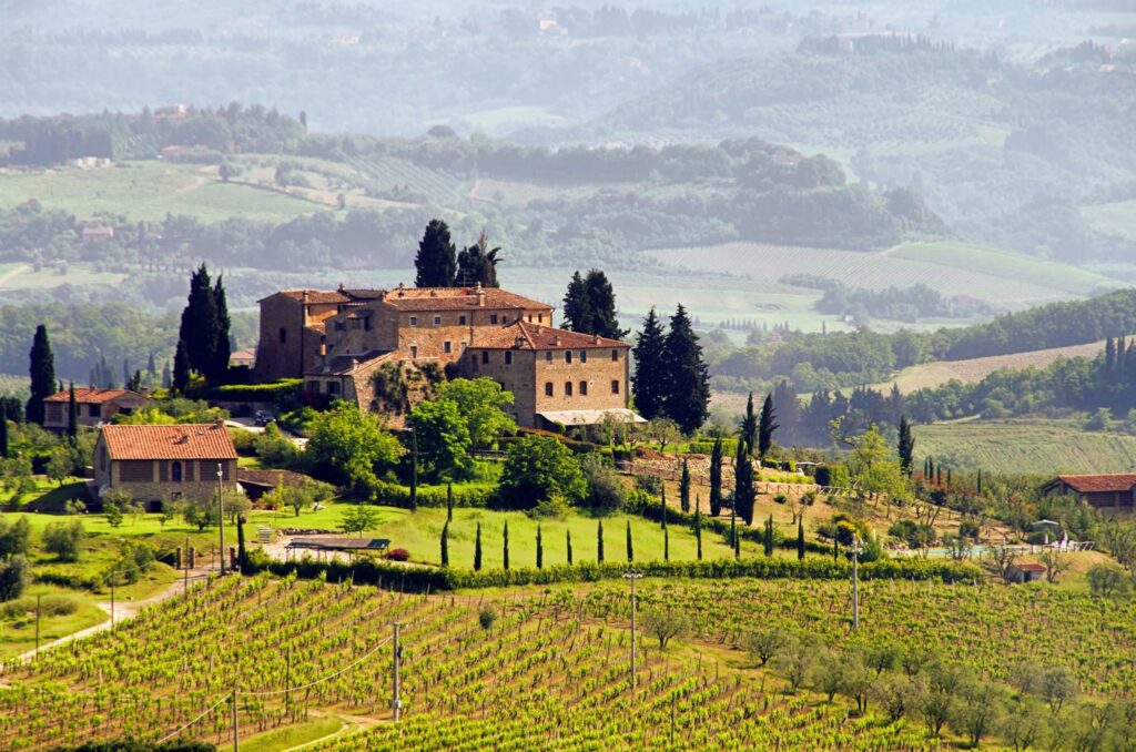 explore tuscany